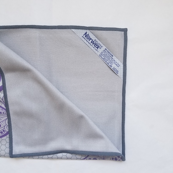 Norwex Kitchen Norwex Window Cloth Purple Flower Accent Poshmark